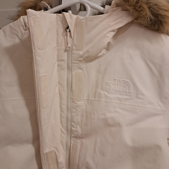 The North Face NWOTs Women’s Arctic Down Parka Waterproof Warm Jacket - Picture 10 of 15